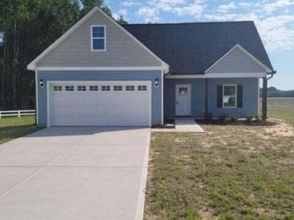 115 Chester Place , Pikeville, NC 27863