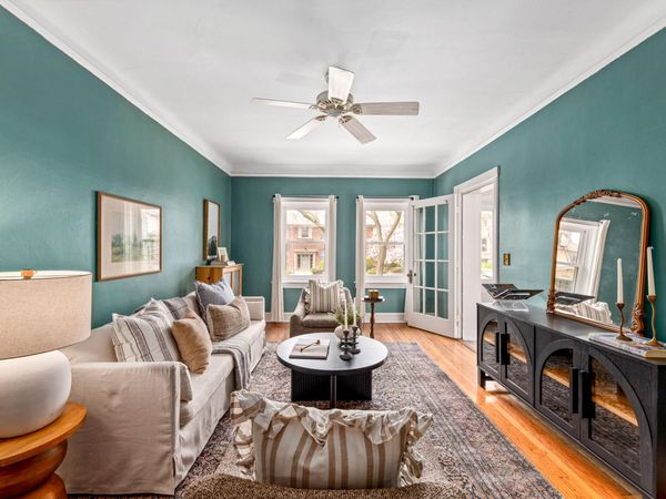 2572 N Prospect Ave, Unit A, Milwaukee, WI 53211