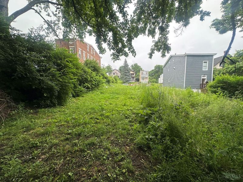 963 Wells Street, Cincinnati, OH 45205 Photo 3