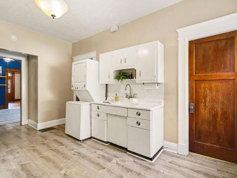 4361 Virginia Avenue, Cincinnati, OH 45223 Photo 9
