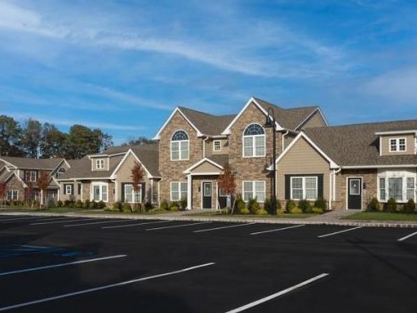 21 Sunlight Walk , Unit 21, Holbrook, NY 11741