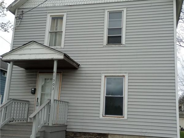 1303 N Main Street , Elmira, NY 14901