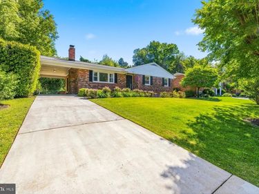 8311 W BOULEVARD DRIVE, ALEXANDRIA, VA 22308