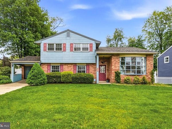 1013 E TAMPA AVENUE, CHERRY HILL, NJ 08034