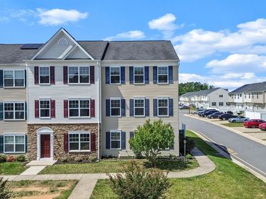 18437 CONGRESSIONAL CIRCLE , RUTHER GLEN, VA 22546