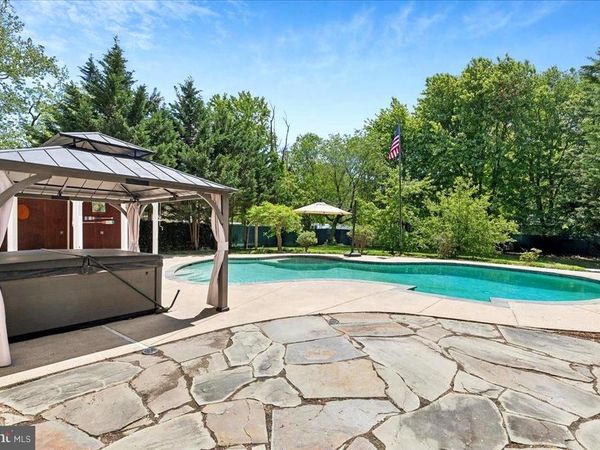 85 JONES STATION ROAD , ARNOLD, MD 21012