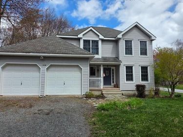 1624 COTSWOLD ROAD, TOBYHANNA, PA 18466
