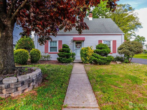 215 Loring Avenue, Edison, NJ 08817