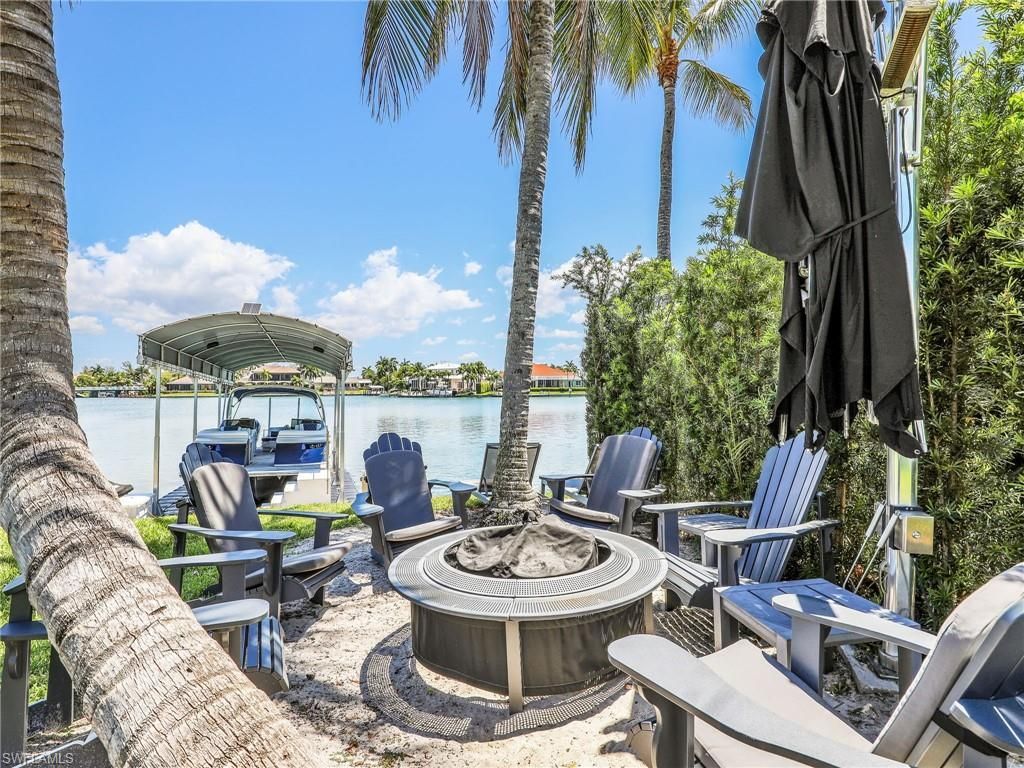 419 Spinnaker Dr, Marco Island, FL 34145 Photo
