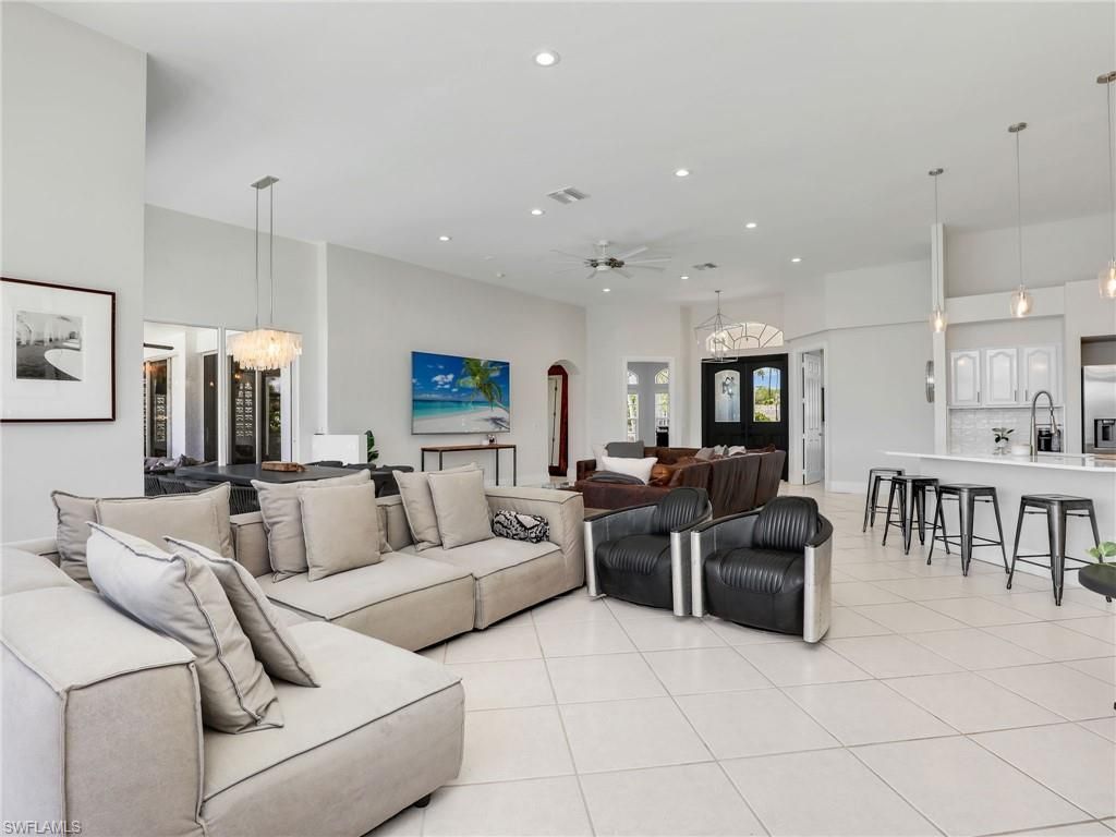 419 Spinnaker Dr, Marco Island, FL 34145 Photo