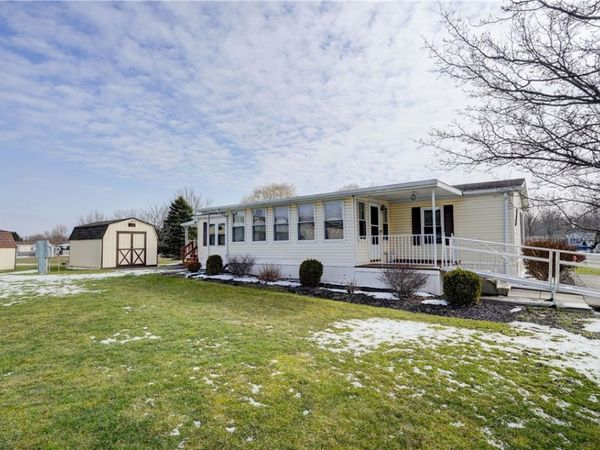 534 Rockview Drive , Holley, NY 14470