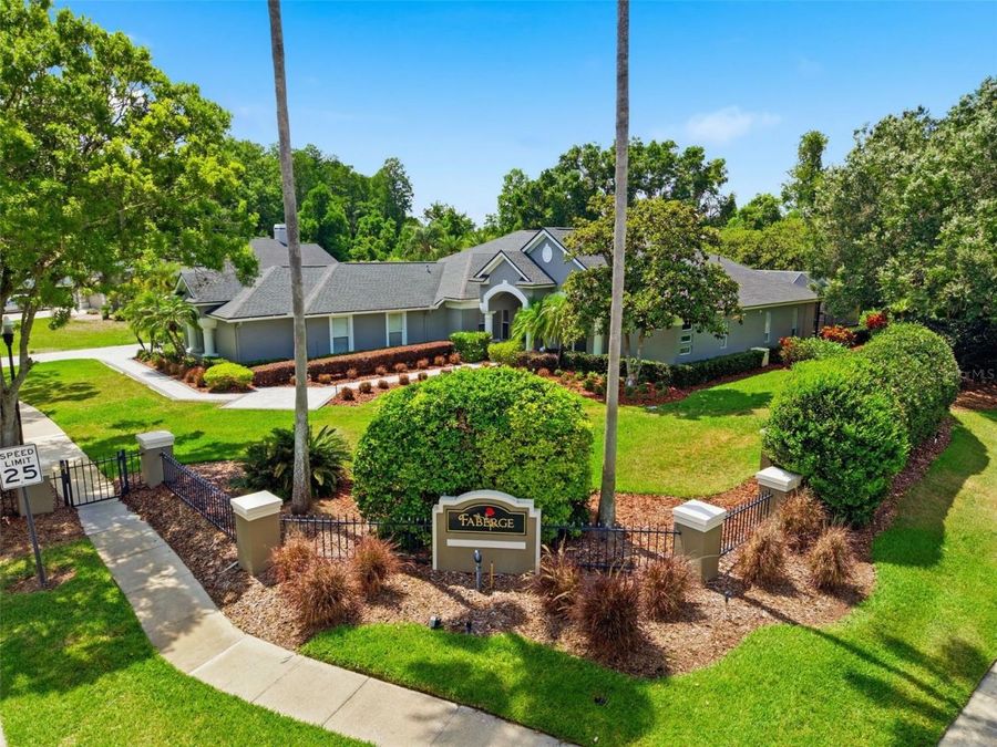 Property Image 100