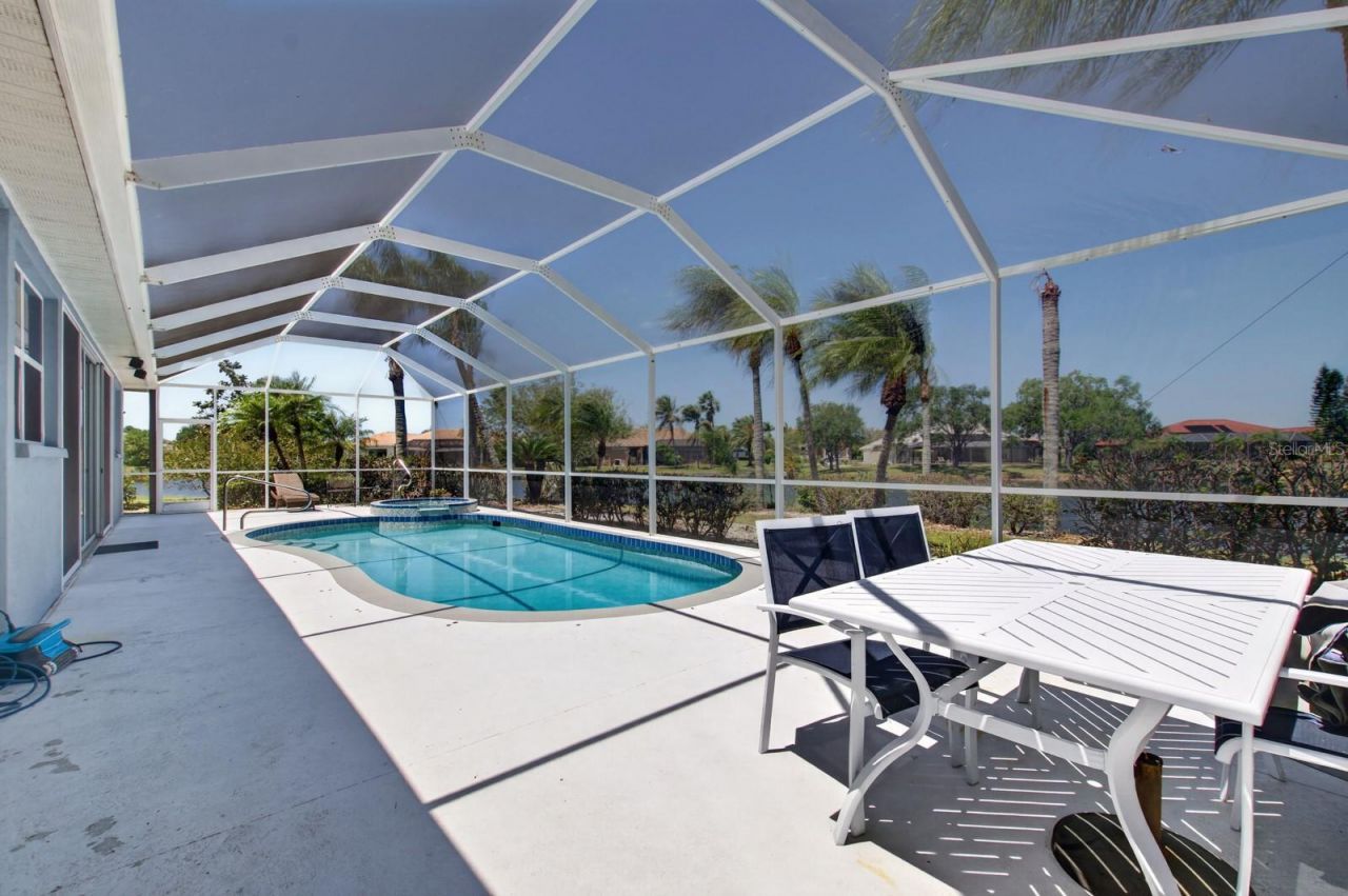 6119 9th Avenue Circle Ne, Bradenton, FL 34212 Photo