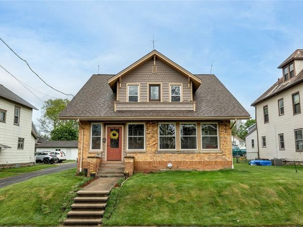 518 Stewart Ave., Grove City, PA 16127