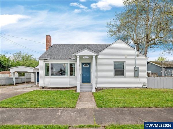 357 E St, Independence, OR 97351
