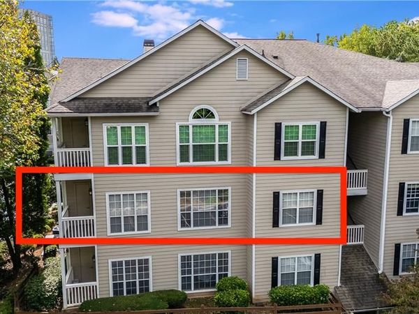 1250 Parkwood Circle SE, Unit 2201, Atlanta, GA 30339