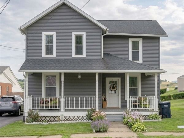 53 E North Avenue , East Palestine, OH 44413