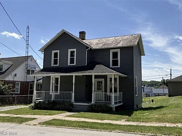 53 E North Avenue, East Palestine, OH 44413