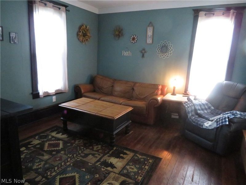 53 E North Avenue, East Palestine, OH 44413 Photo 3