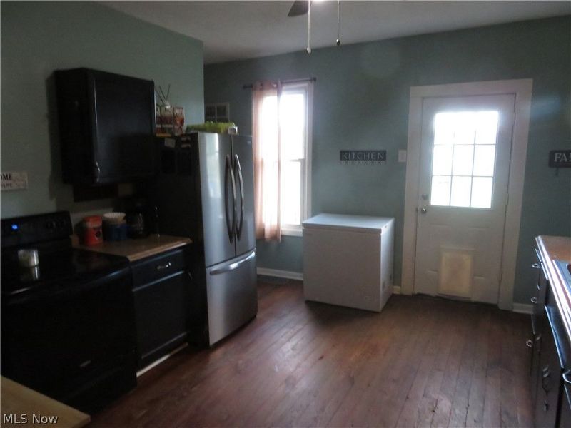 53 E North Avenue, East Palestine, OH 44413 Photo 6