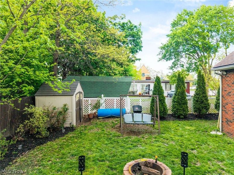 1588 Highview Avenue , Akron, OH 44301 Photo 11