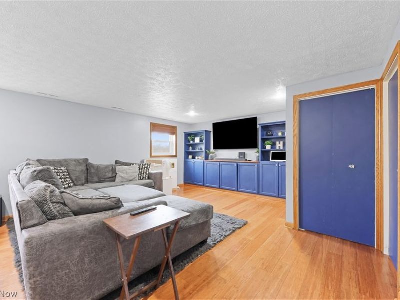 7010 Stonecreek Avenue NE, Canton, OH 44721 Photo 16