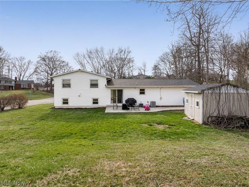 7010 Stonecreek Avenue NE, Canton, OH 44721 Photo 28