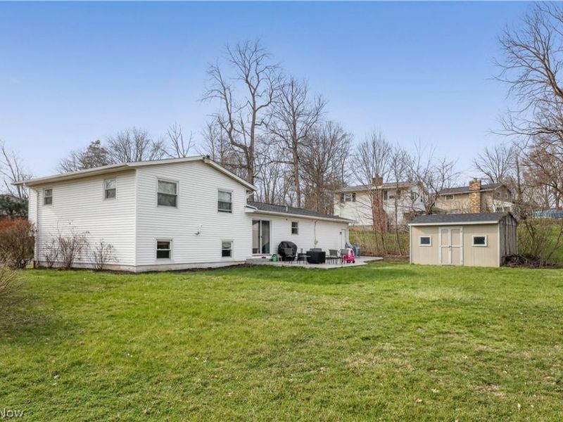 7010 Stonecreek Avenue NE, Canton, OH 44721 Photo 29