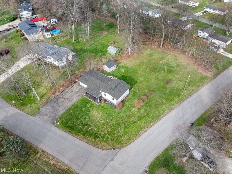 7010 Stonecreek Avenue NE, Canton, OH 44721 Photo 33