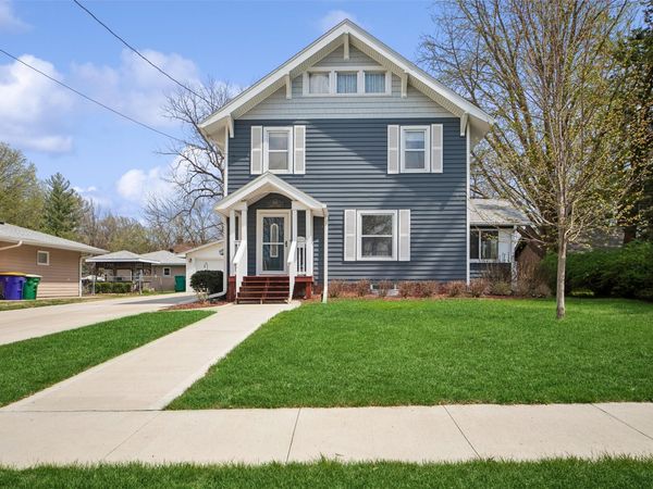 808 N D Street, Indianola, IA 50125