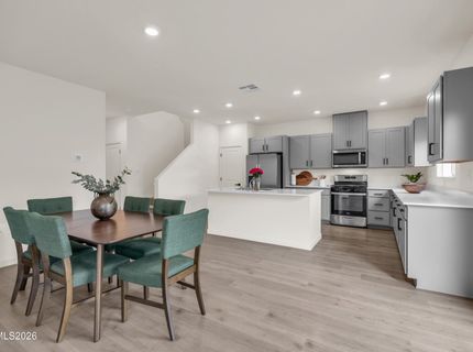 7672 Apex Place, Reno, NV 89506 Photo