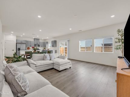 7672 Apex Place, Reno, NV 89506 Photo