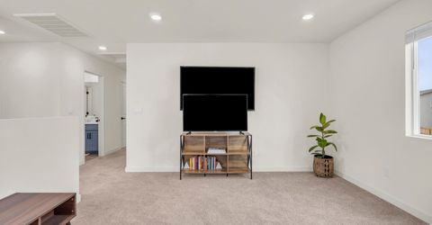 7672 Apex Place, Reno, NV 89506 Photo
