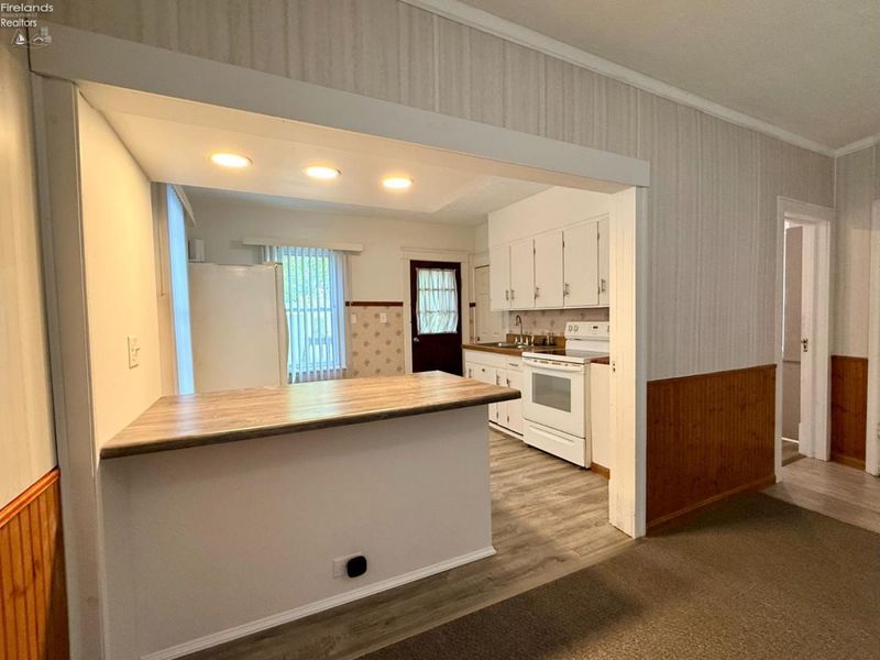 1214 W Osborne, Sandusky, OH 44870 Photo 14