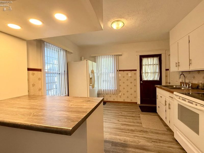 1214 W Osborne, Sandusky, OH 44870 Photo 15
