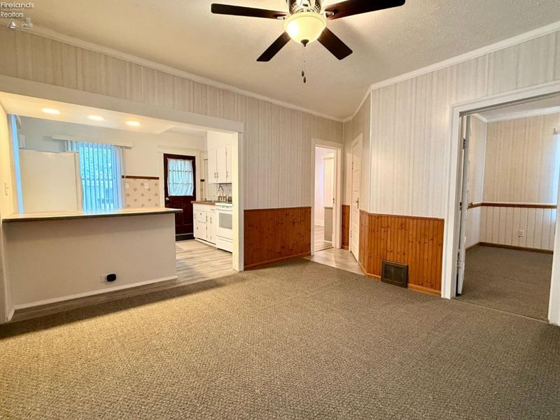 1214 W Osborne, Sandusky, OH 44870 Photo 9