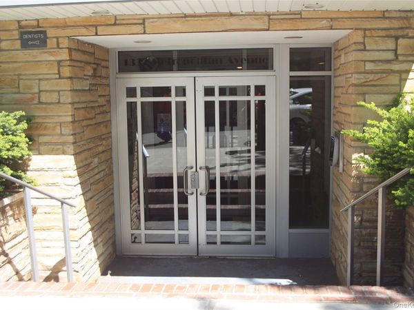 1332 Metropolitan Avenue, Unit 6A, Bronx, NY 10462