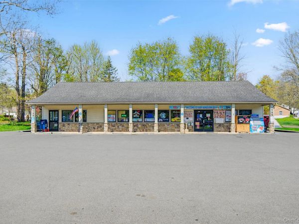1759 State Route 209 , Wurtsboro, NY 12790