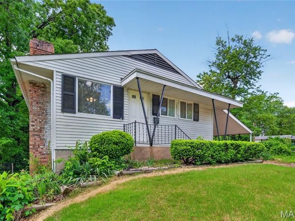 10247 Valley Drive, St Louis, MO 63137