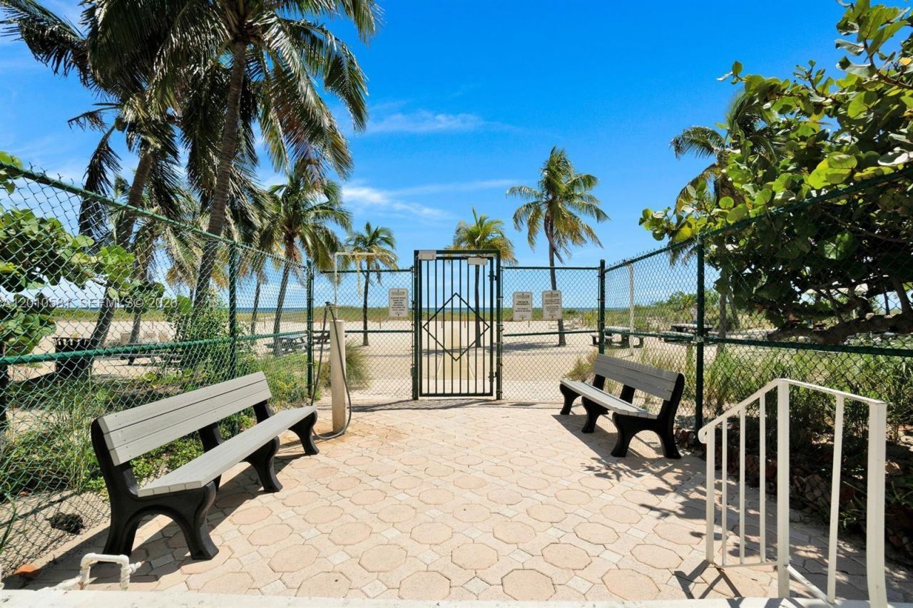 750 N Ocean Blvd , Unit 310, Pompano Beach, FL 33062 Photo