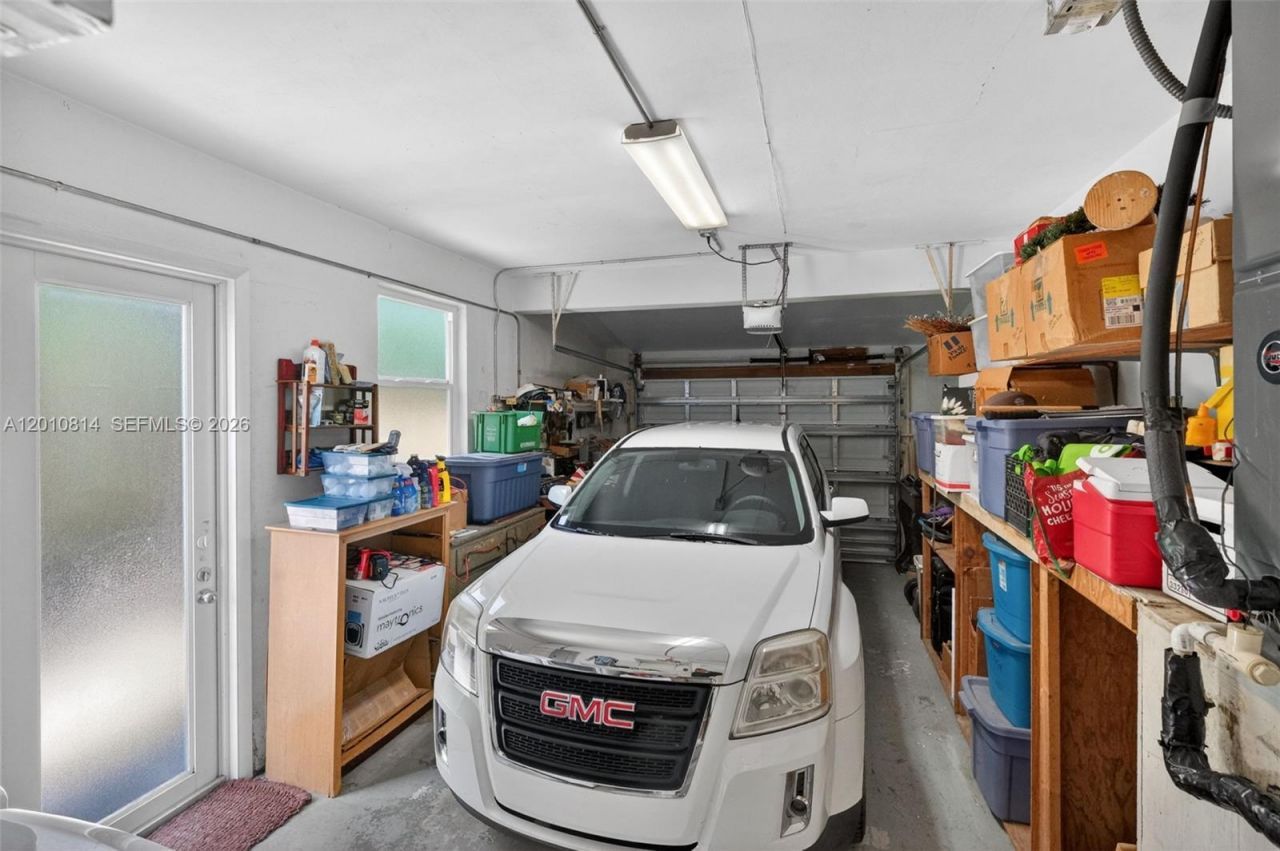 11400 NE 9th Ave , Biscayne Park, FL 33161 Photo