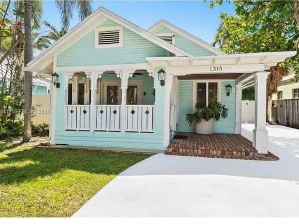 1315 NE 5th Ter , Fort Lauderdale, FL 33304