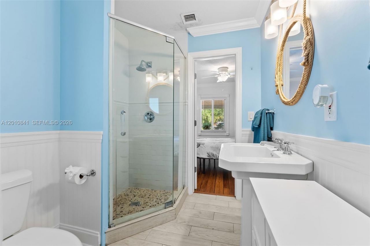 1315 NE 5th Ter, Fort Lauderdale, FL 33304 Photo
