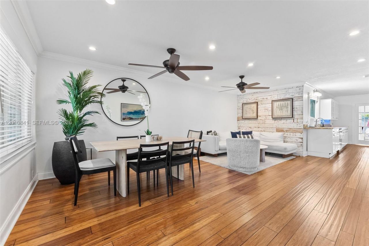 1315 NE 5th Ter, Fort Lauderdale, FL 33304 Photo