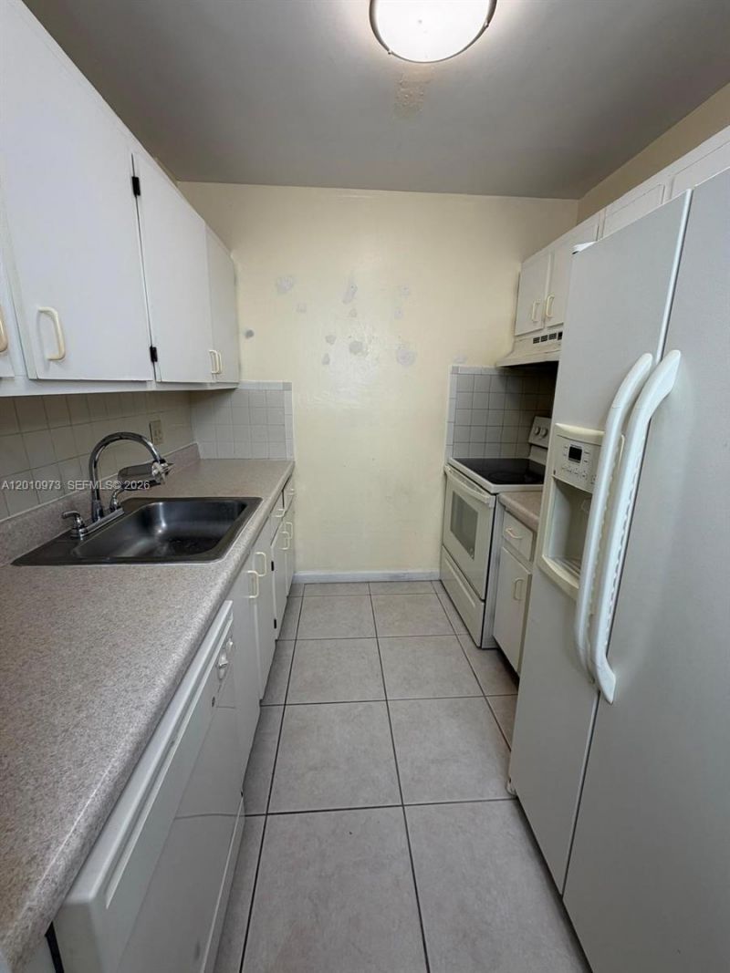 15365 SW 104th Ter , Unit 1, Miami, FL 33196 Photo