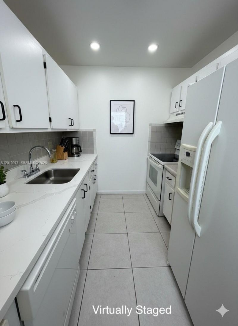 15365 SW 104th Ter , Unit 1, Miami, FL 33196 Photo