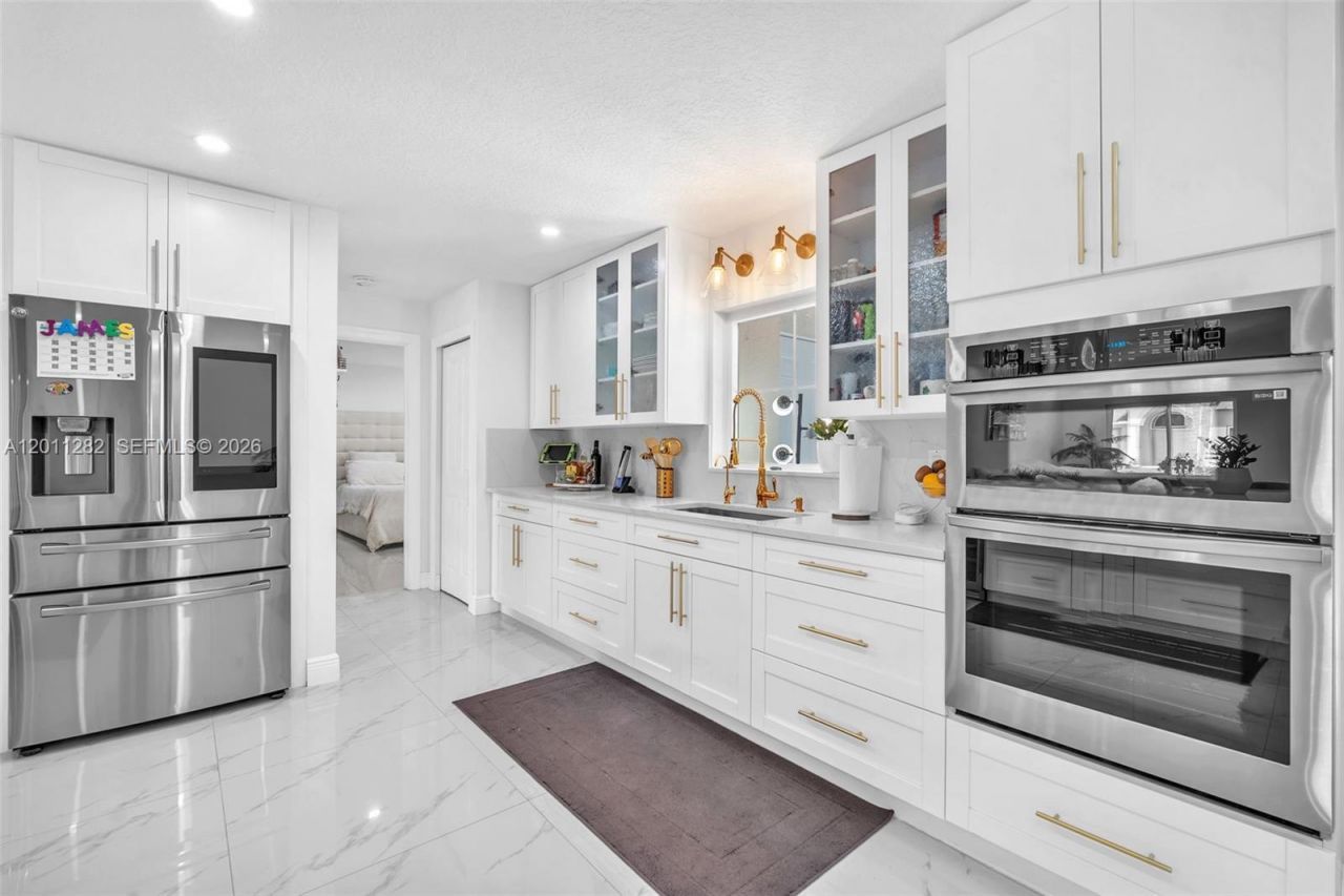 252 Malibu Cir , Unit 252, Greenacres, FL 33413 Photo
