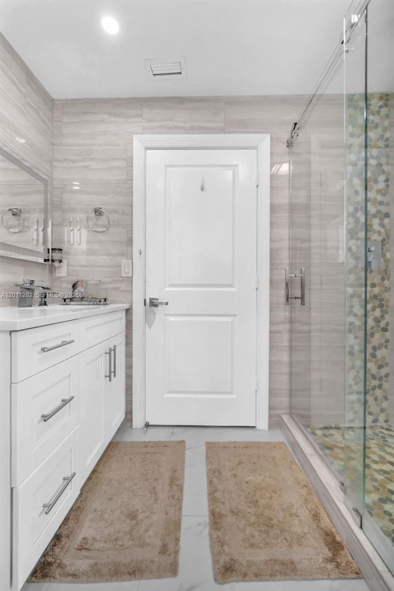 252 Malibu Cir , Unit 252, Greenacres, FL 33413 Photo