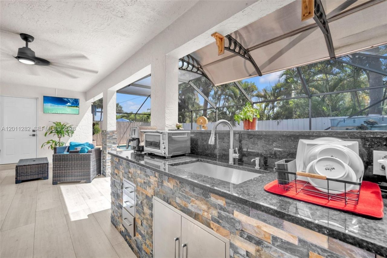 252 Malibu Cir , Unit 252, Greenacres, FL 33413 Photo