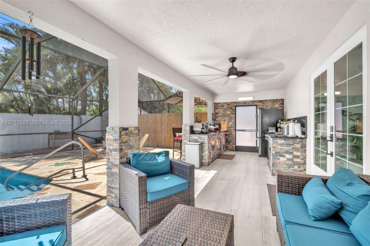 252 Malibu Cir , Unit 252, Greenacres, FL 33413 Photo